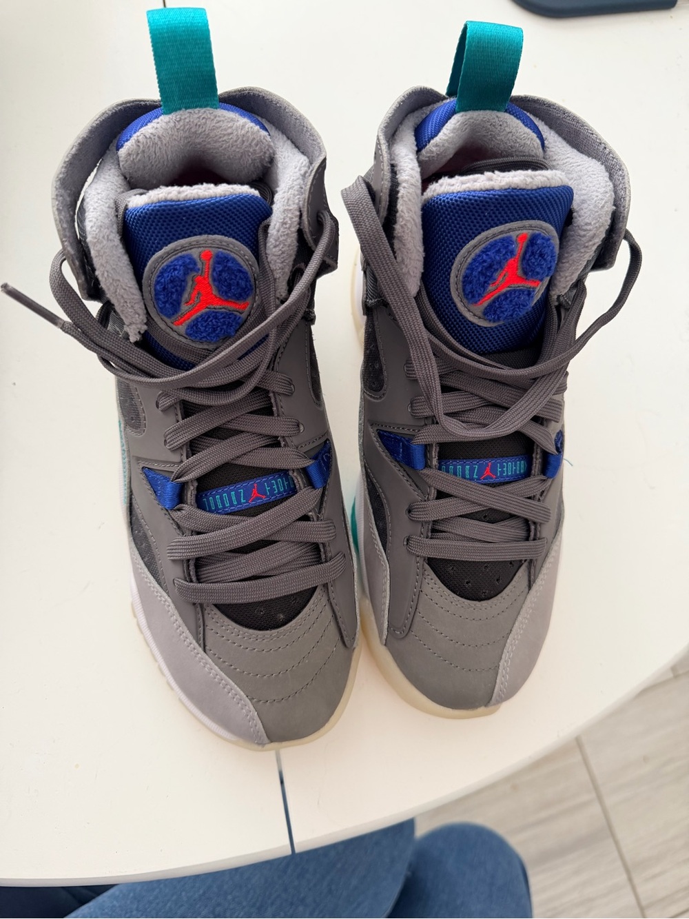 Kids Grey and Blue Jordan Jumpman High-Top Sneakers size 4.5